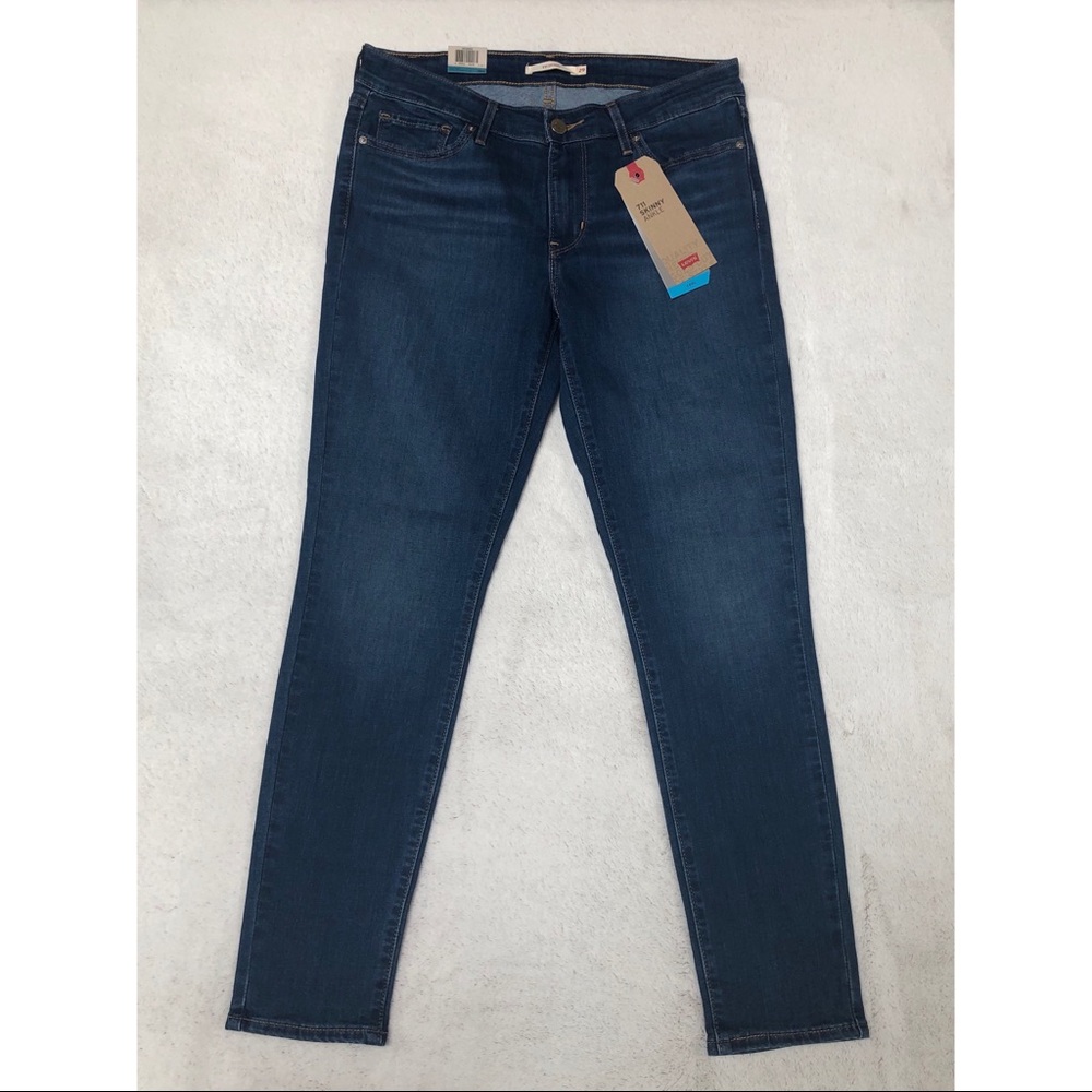 Levi’s 711 Skinny Ankle Jean